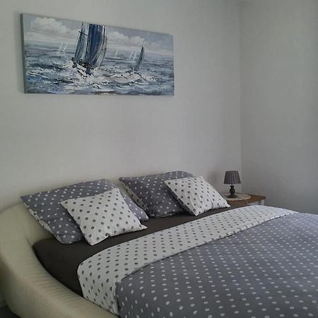 Apartman Kovacic - Knin Bagian luar foto