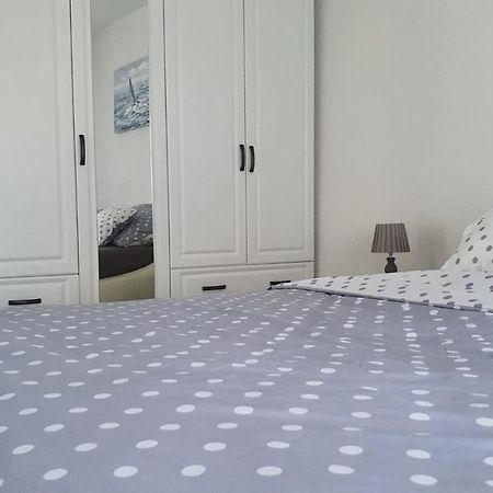 Apartman Kovacic - Knin Apartment Bagian luar foto