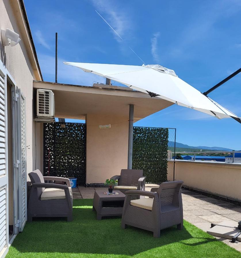 Apartman Kovacic - Knin Bagian luar foto