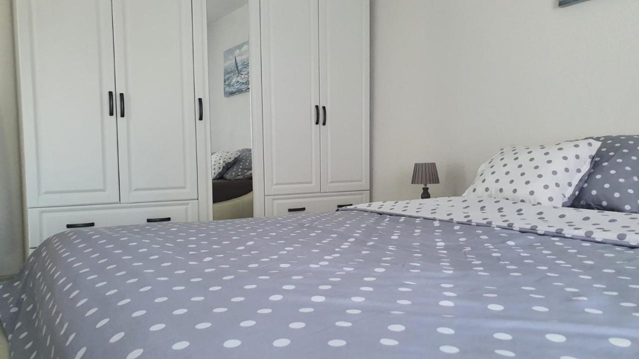 Apartman Kovacic - Knin Bagian luar foto